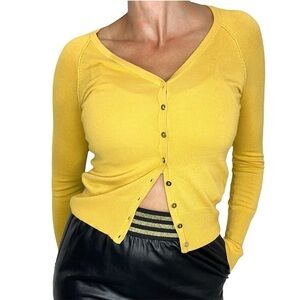 Primark golden yellow cropped fitted fine knit cardigan sweater S